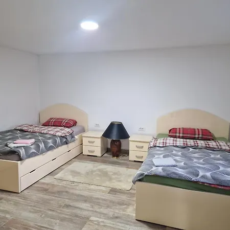 Small For Two Apartment *