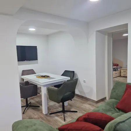 Small For Two Apartment Brus