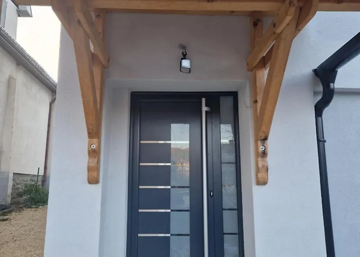 דירה Small For Two Brus